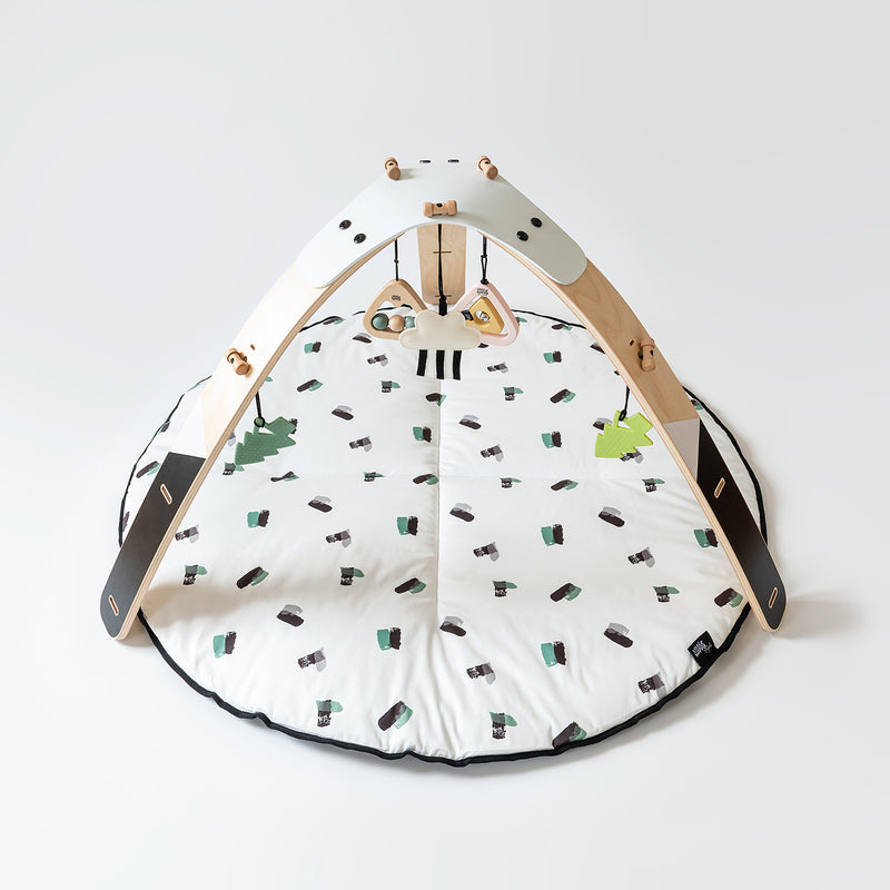 By Sofie Little Hoppa® 2-in-1 Mono Mountains. Baby Gym & Bouncer.